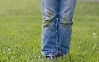 How to get grass off jeans