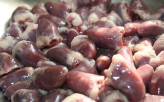 How are chicken hearts useful for the body?