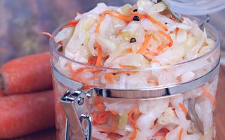 Is pickled cabbage useful, how to cook it