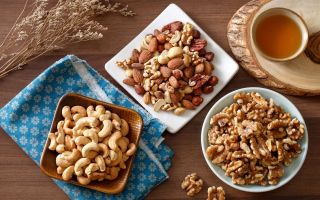 Nuts to increase blood hemoglobin