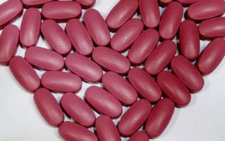 The benefits and harms of fermented red rice