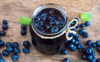 The benefits and harms of blueberry jam