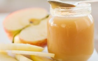 Why applesauce is useful, how to cook it at home