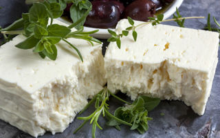 Why feta cheese is useful, calorie content