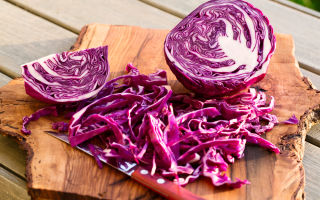 Red cabbage: benefits and harms, what to cook