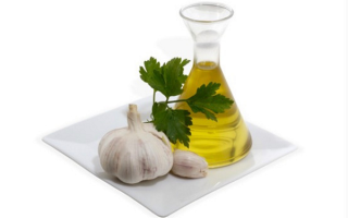 Why garlic oil is good for you and how to take it