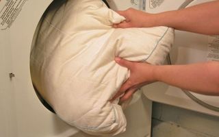 How to wash a padding polyester pillow: by hand and in the washing machine