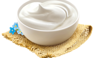 What is sour cream useful and how to cook it at home